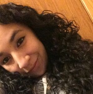 Meet your Posher, Eva